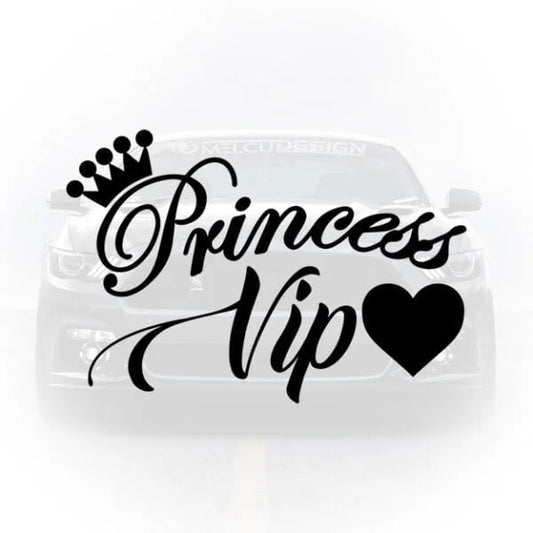 Sticker auto decorativ cu textul Princess VIP scris cu font caligrafic, decorat cu o coroană și o inimioară neagră.