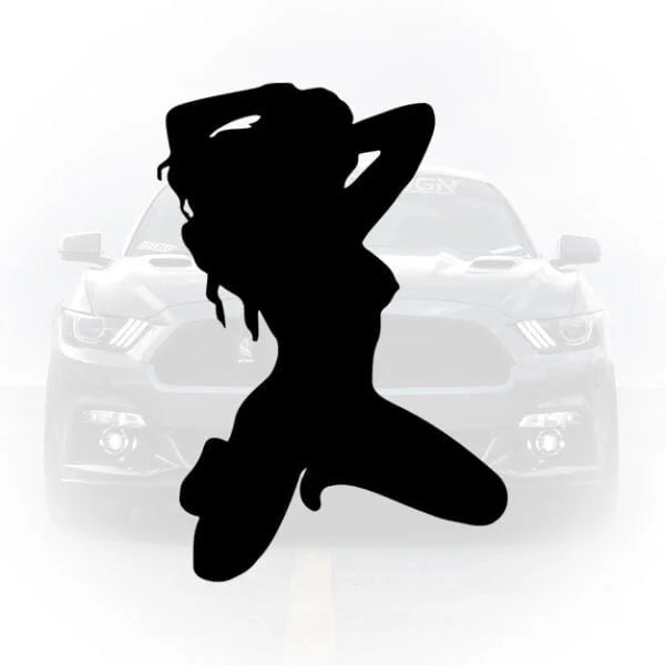 Stil și atitudine într-un singur design! Stickerul Sexy Girl Silhouette este alegerea fanilor de tuning care preferă un look curat, dar de impact.
