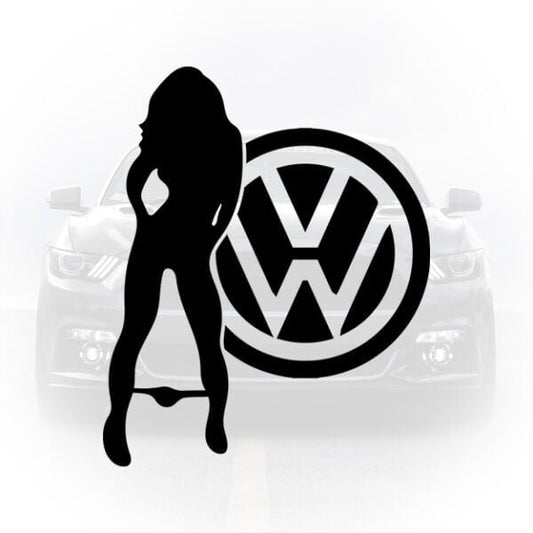 Sticker auto negru cu silueta unei fete stând lângă logoul rotund Volkswagen