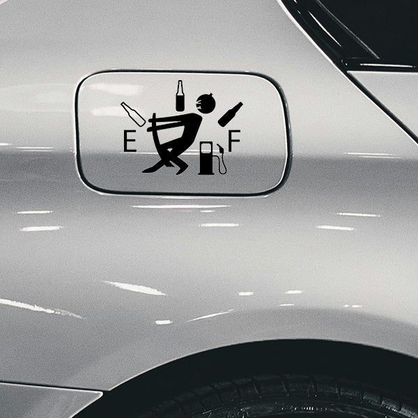 Sticker auto clapeta rezervor cu sticle de bere, design amuzant și rezistent pentru orice mașină