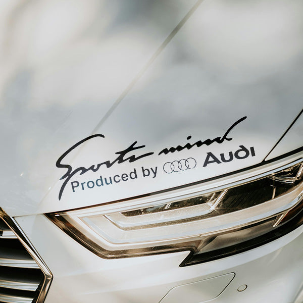 Sticker auto Sports Mind Produced by Audi, culoare neagra, aplicat pe capota masinii, accesorii tuning Audi melcudesign.ro