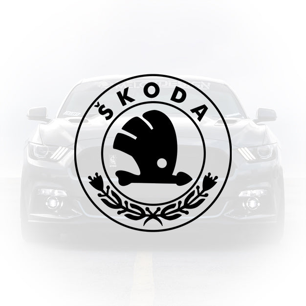 Sticker sigla Skoda pentru lunetă și portbagaj
